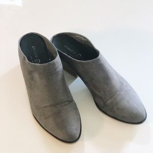 Chinese Laundry Grey Mule Bootie 9.5